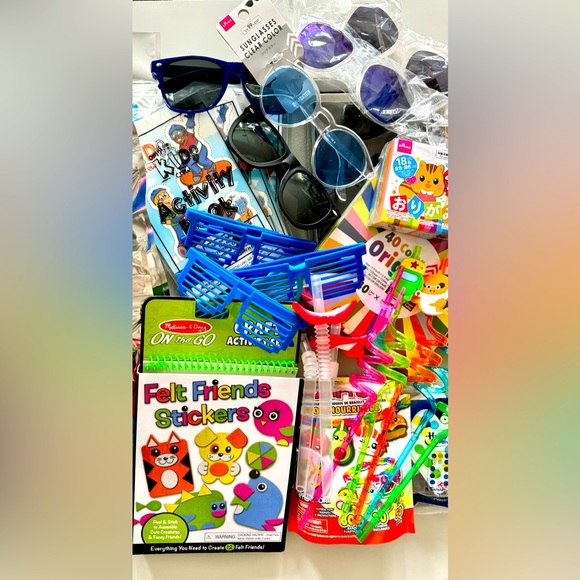 BONUS Fun Party Entertainment, Favors & Props | 24 Piece | Kids Games & Crafts - Picture 2 of 12